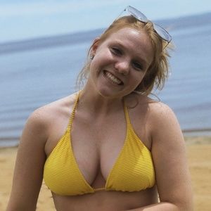 Meet your Posher, Katelyn